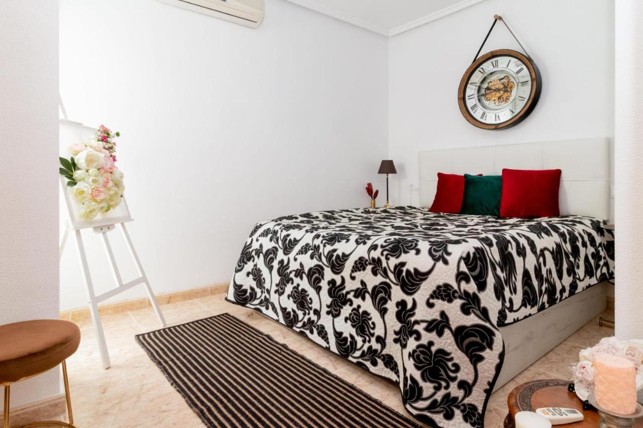 Residenz Habaneras Torrevieja Exterior foto